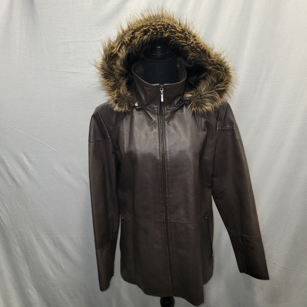 VTG EMC Brown Leather Jacket With Fur Lined Hood Size Large Style 9676 A10 Read